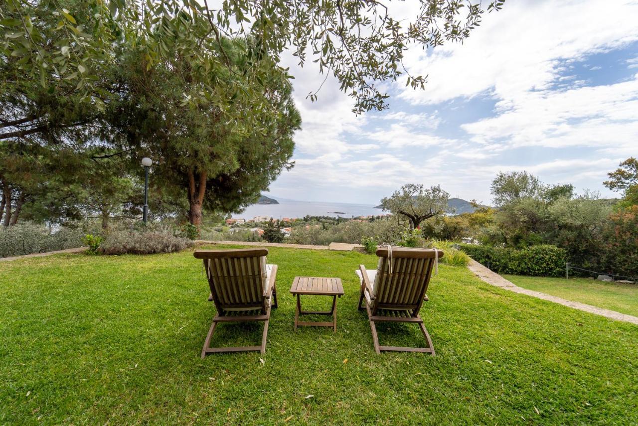 Villa Elia Kavala - Mediterranean Holiday Villa PalaiónTsiflíkion Exterior foto